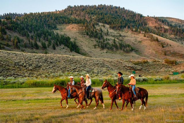 1853 County Road 33, Kremmling, CO 80459