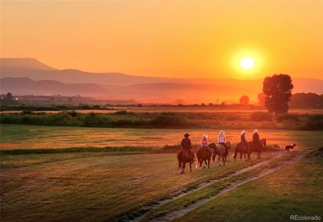 1853 County Road 33, Kremmling, CO 80459