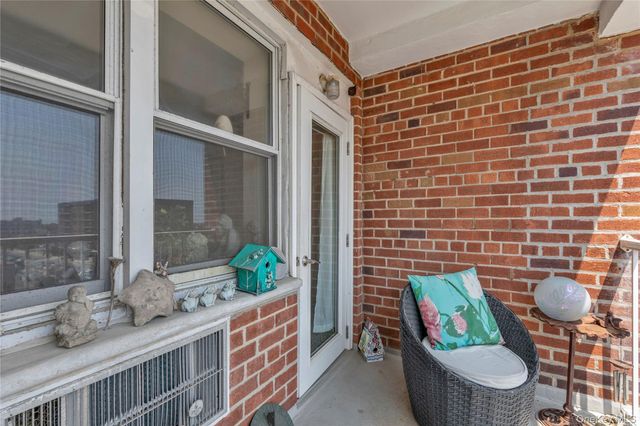 55 Monroe Boulevard 4E, Long Beach, NY 11561