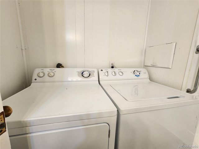 729 17th Avenue, Longmont, CO 80501