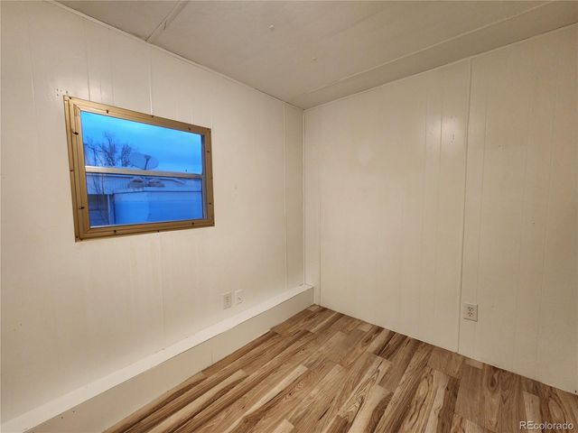 729 17th Avenue, Longmont, CO 80501