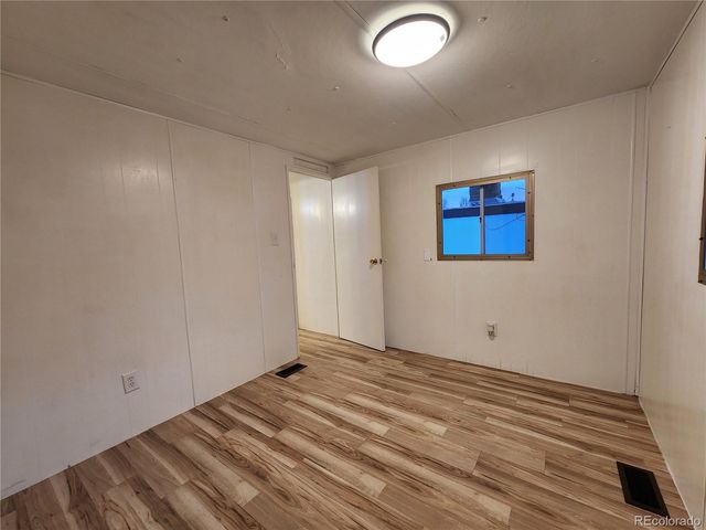 729 17th Avenue, Longmont, CO 80501