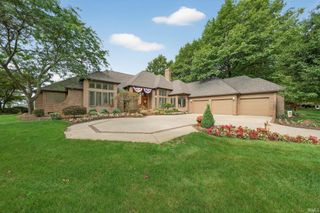 62685 Orange Road, South Bend, IN 46614