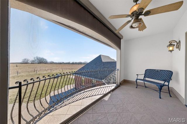 2662 N Hwy 79, Elsberry, MO 63343