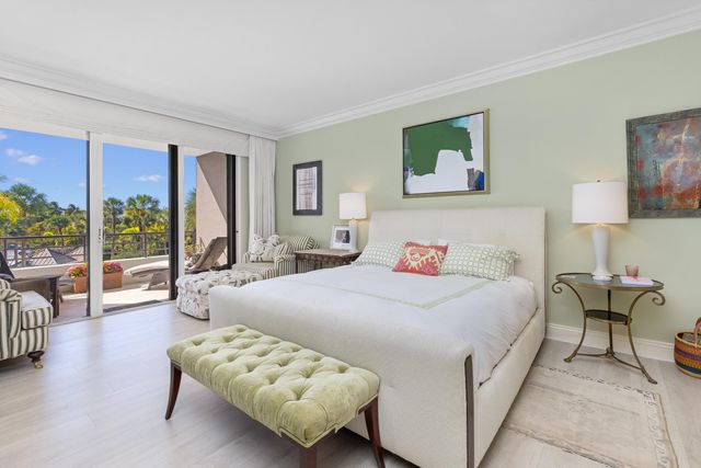 120 Sunset Avenue W 3 D, Palm Beach, FL 33480