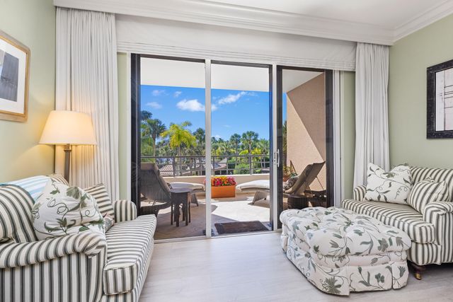 120 Sunset Avenue W 3 D, Palm Beach, FL 33480