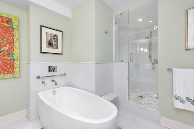 120 Sunset Avenue W 3 D, Palm Beach, FL 33480