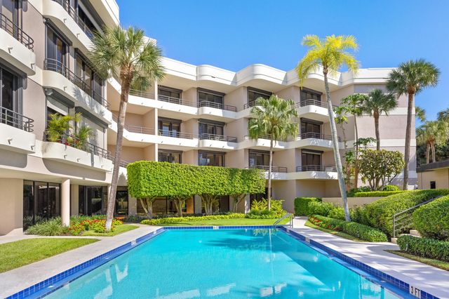 120 Sunset Avenue W 3 D, Palm Beach, FL 33480