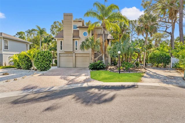 720 NATALIE LANE, Palm Harbor, FL 34683