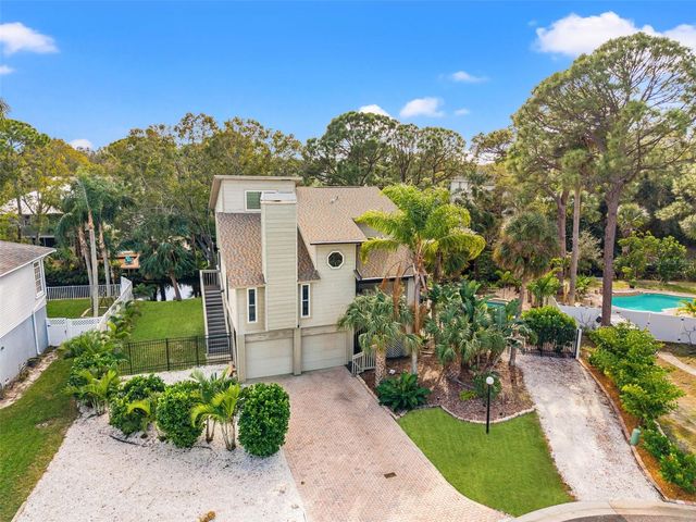 720 NATALIE LANE, Palm Harbor, FL 34683
