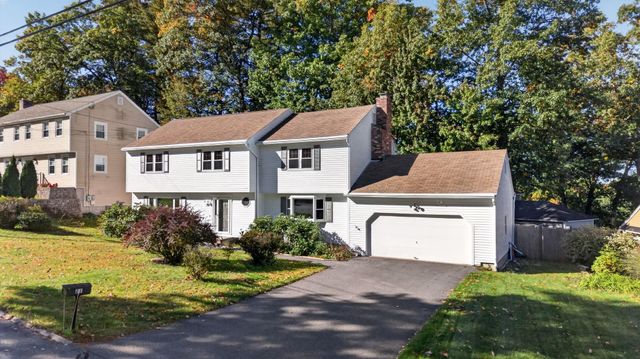 21 Clearview Drive, Nashua, NH 03062