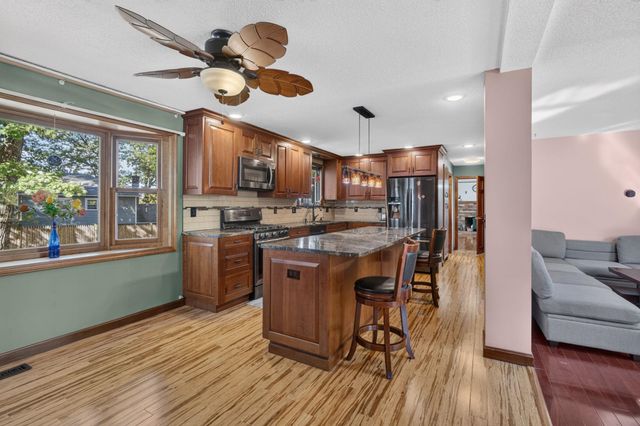 21 Clearview Drive, Nashua, NH 03062