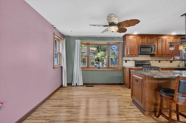 21 Clearview Drive, Nashua, NH 03062