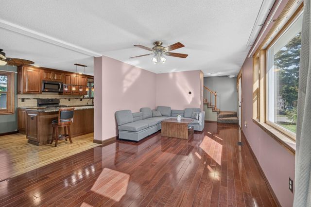 21 Clearview Drive, Nashua, NH 03062