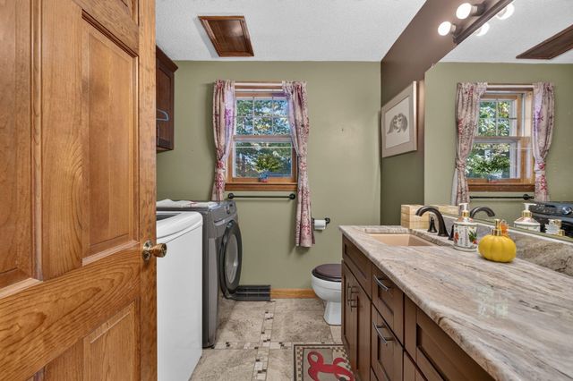 21 Clearview Drive, Nashua, NH 03062