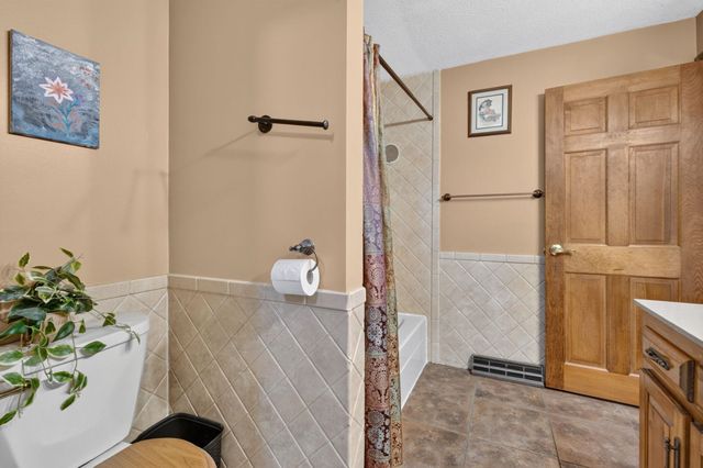 21 Clearview Drive, Nashua, NH 03062