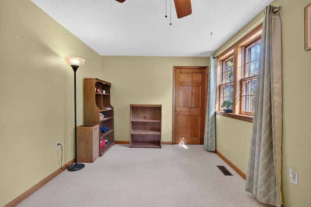 21 Clearview Drive, Nashua, NH 03062
