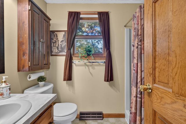 21 Clearview Drive, Nashua, NH 03062