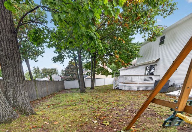 21 Clearview Drive, Nashua, NH 03062