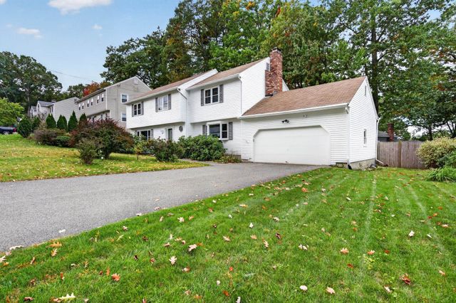 21 Clearview Drive, Nashua, NH 03062