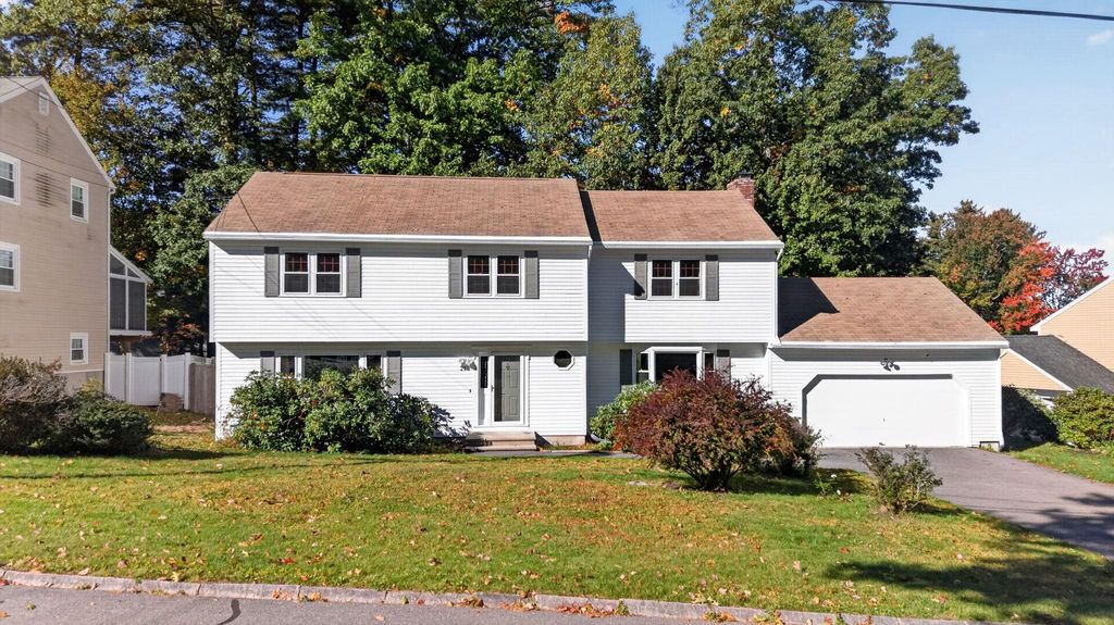21 Clearview Drive, Nashua, NH 03062