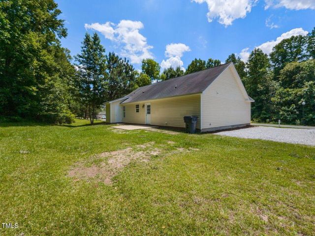 381 Gray Ghost Street, Benson, NC 27504