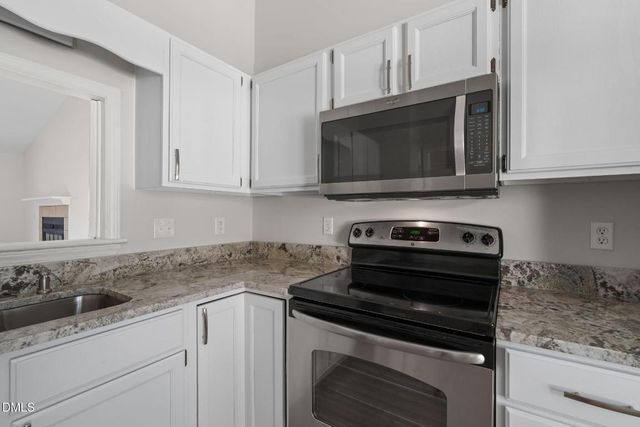 1424 Mapleside Court, Raleigh, NC 27609