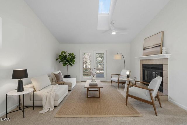 1424 Mapleside Court, Raleigh, NC 27609