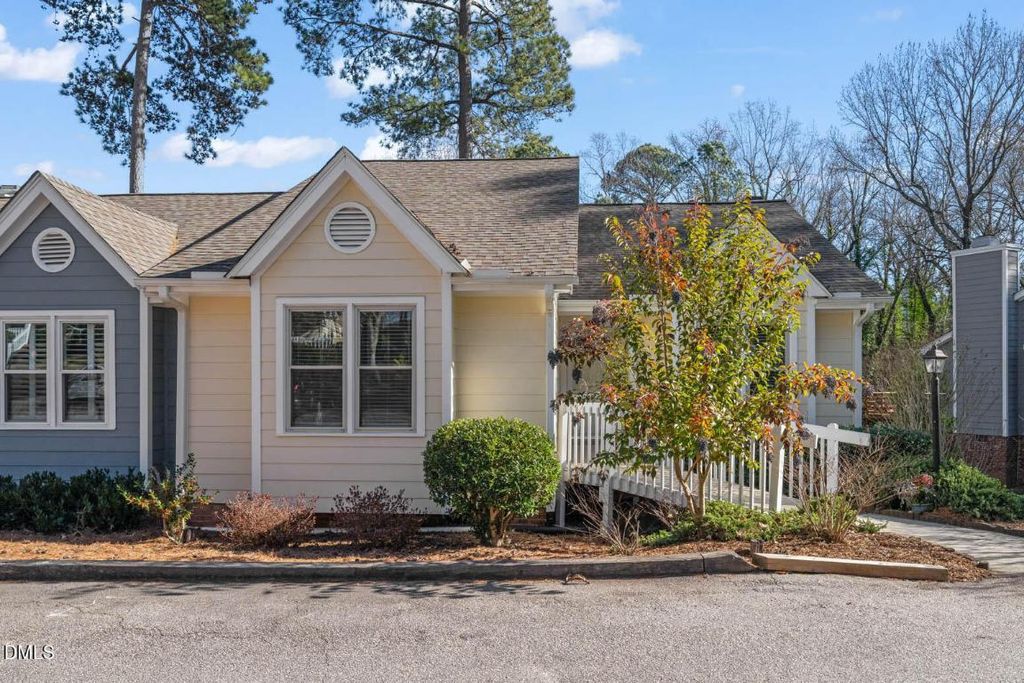 1424 Mapleside Court, Raleigh, NC 27609