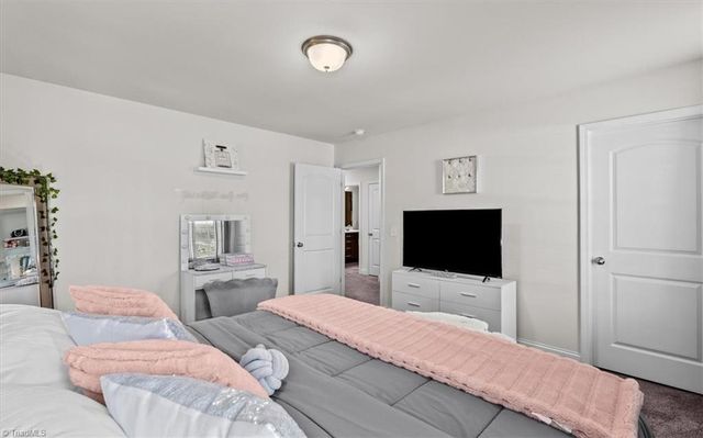 2556 Mossy Meadow Trail, Kernersville, NC 27284