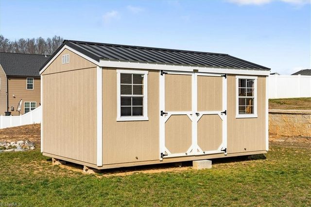 2556 Mossy Meadow Trail, Kernersville, NC 27284