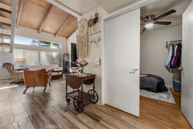 2502 N Tustin C, Santa Ana, CA 92705