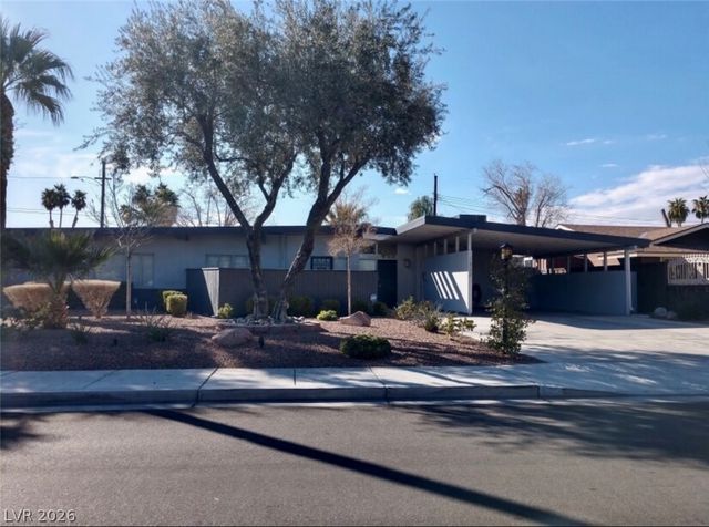 1332 5th Place, Las Vegas, NV 89104