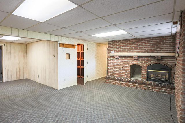 804 Valley View Drive, River Falls, WI 54022