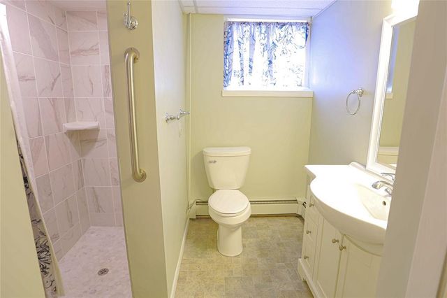 804 Valley View Drive, River Falls, WI 54022