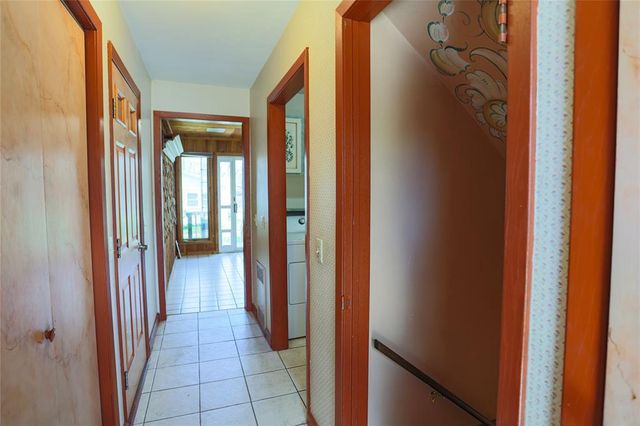 804 Valley View Drive, River Falls, WI 54022