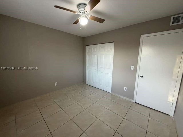 6660 W 26th Ct 23-17, Hialeah, FL 33016