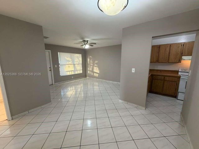 6660 W 26th Ct 23-17, Hialeah, FL 33016