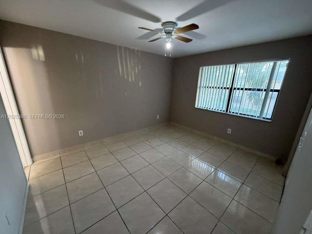 6660 W 26th Ct 23-17, Hialeah, FL 33016