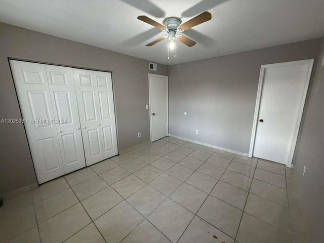 6660 W 26th Ct 23-17, Hialeah, FL 33016