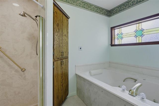 917 W LaGrange Street, Lake Charles, LA 70605