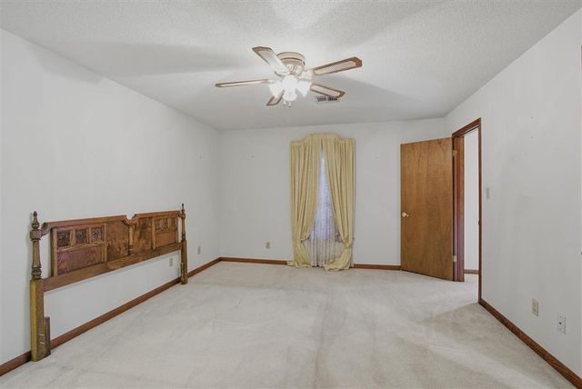 917 W LaGrange Street, Lake Charles, LA 70605