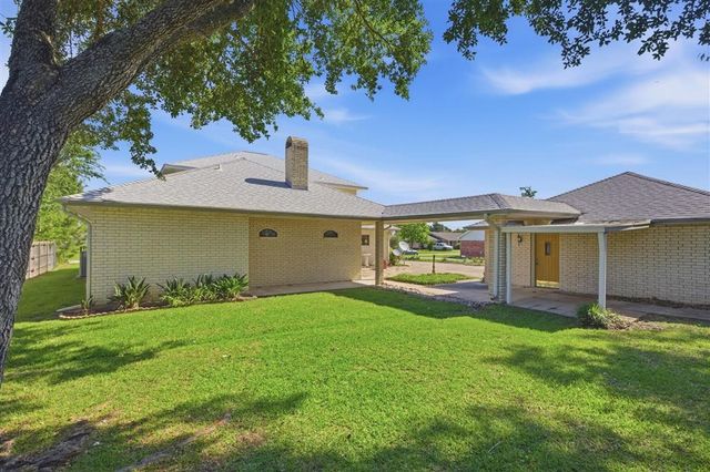 917 W LaGrange Street, Lake Charles, LA 70605