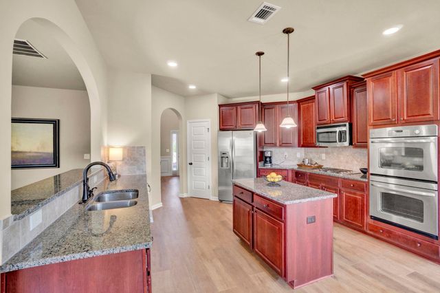 111 Notting Hill Lane, Greer, SC 29651