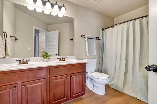 111 Notting Hill Lane, Greer, SC 29651