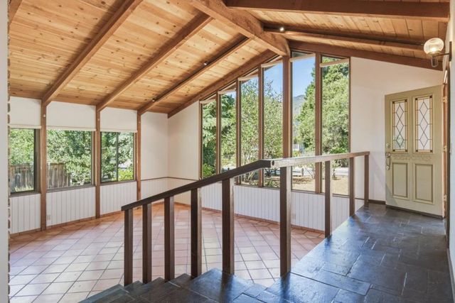 4 Paso Del Rio, Carmel Valley, CA 93924