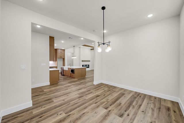 213 Woodside Lane, Montgomery, TX 77356