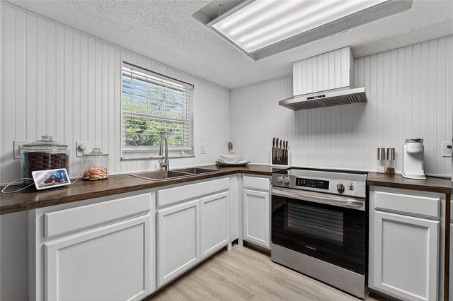 8517 HORIZON LANE, Hudson, FL 34667