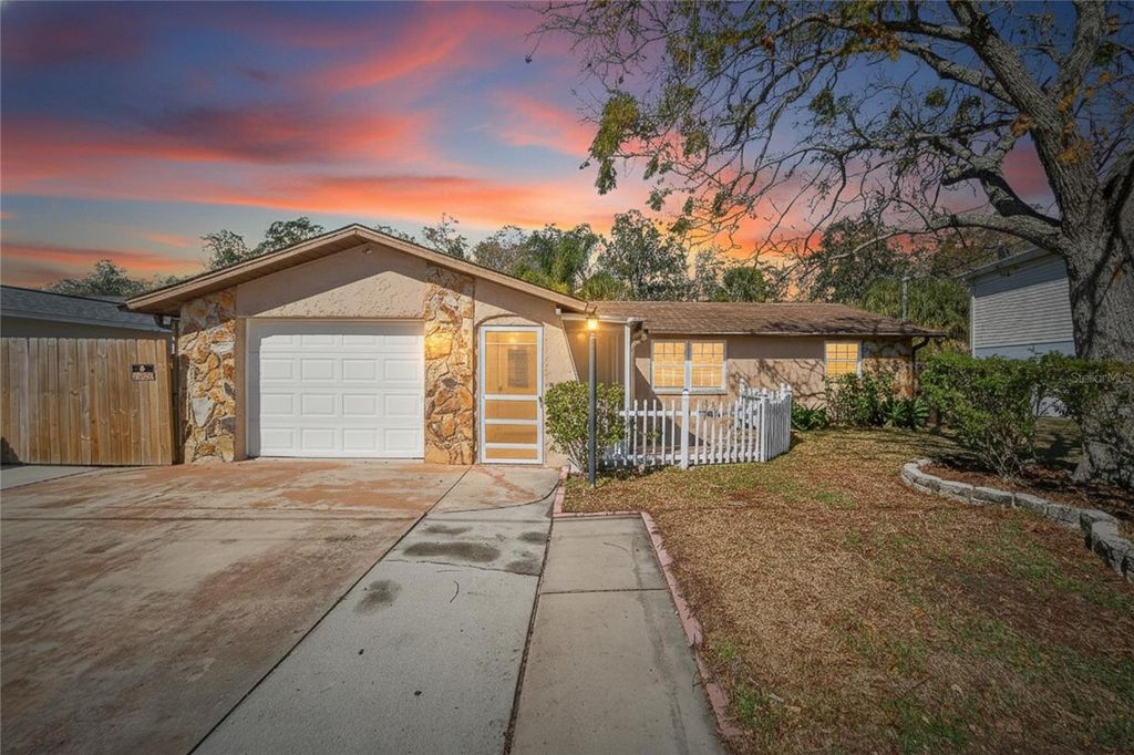 8517 HORIZON LANE, Hudson, FL 34667