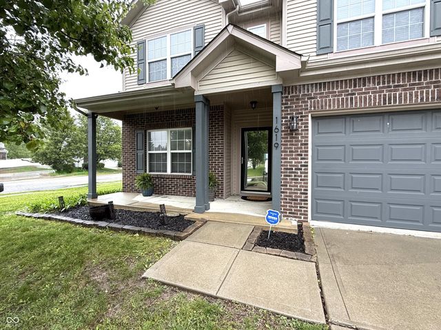 1619 Beacon Pointe Boulevard, Brownsburg, IN 46112